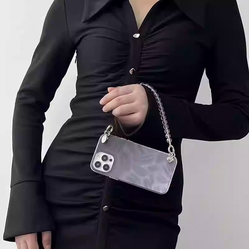 Tüylü Retro Kılıf